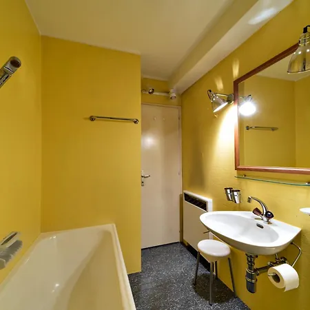 Chesa Cuntainta - Apartment *