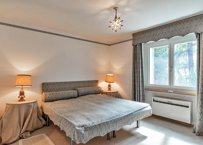 Daire Chesa Cuntainta -